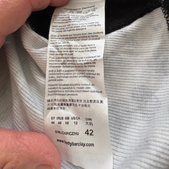 Betty Barclay Collection sz M Women's top multicolour floral & animal print - Picture 3 of 16